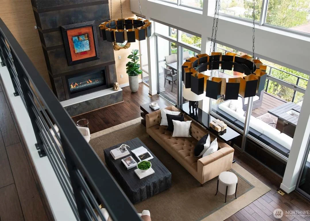Residence photograph 21