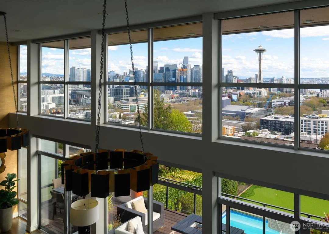 Residence photograph 22