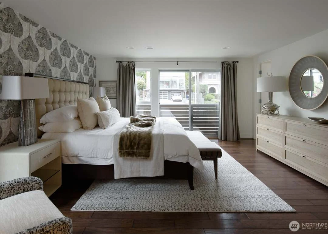 Residence photograph 29